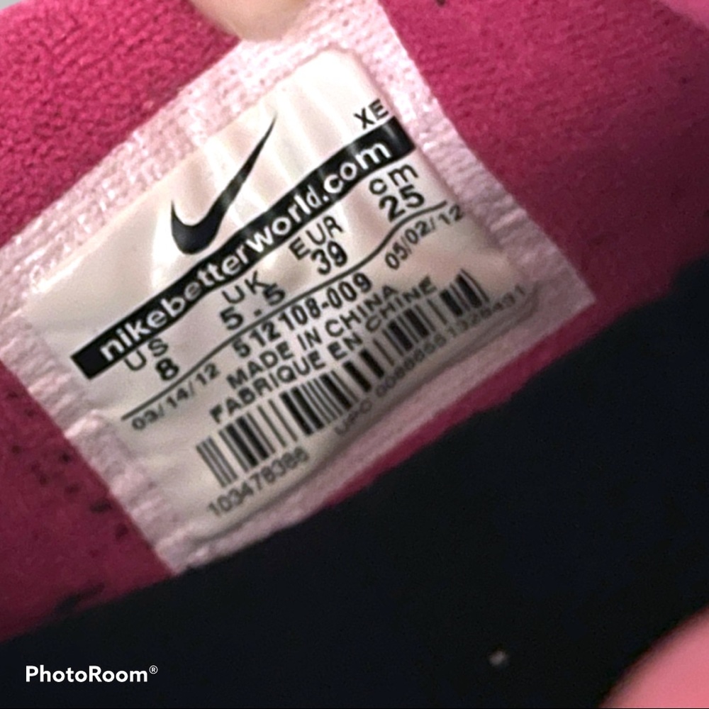 Sold - Picture 3 of 6